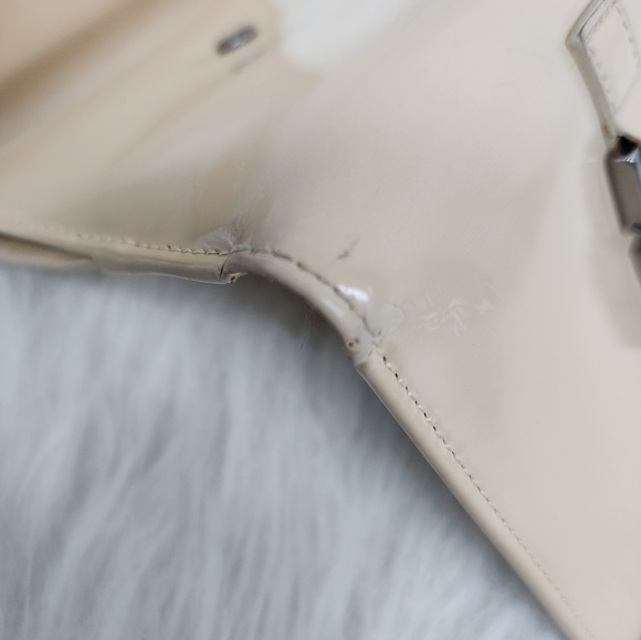 Auth Gucci Compact WalletBy Tom Ford - Picture 12 of 16